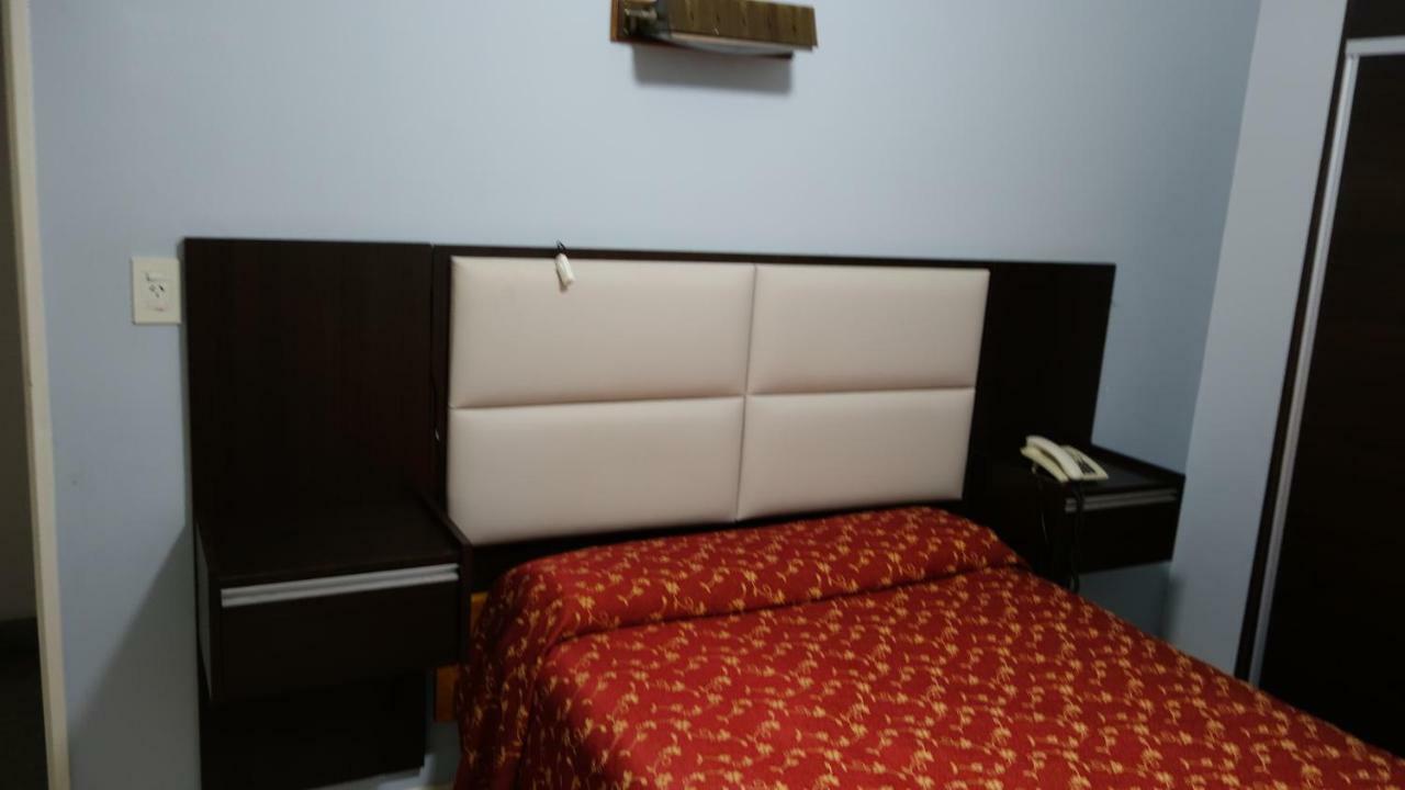 Hotel Key'S บัวโนสไอเรส ภายนอก รูปภาพ